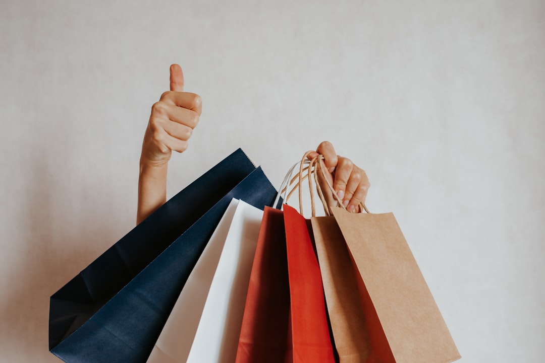 kundenbindung beschreibt strategien und maßnahmen, die unternehmen einsetzen, um langfristige beziehungen zu ihren kunden aufzubauen und deren loyalität zu stärken.