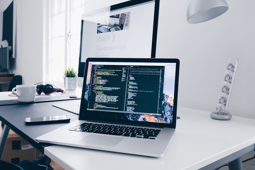 erfahren sie, wie die digitale transformation unternehmen revolutioniert, prozesse optimiert und innovative technologien integriert, um im digitalen zeitalter wettbewerbsfähig zu bleiben.